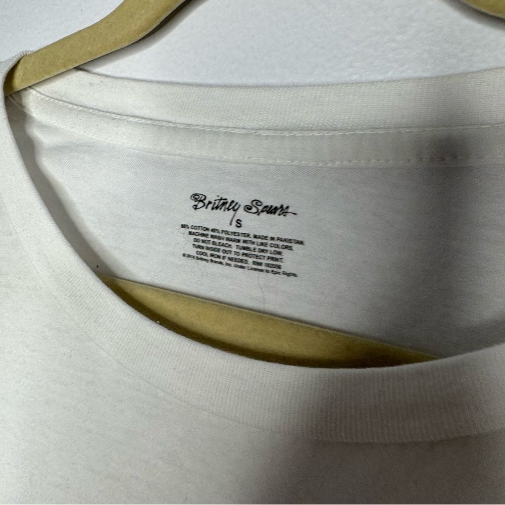 Britney Spears graphic tee - Picture 5 of 6
